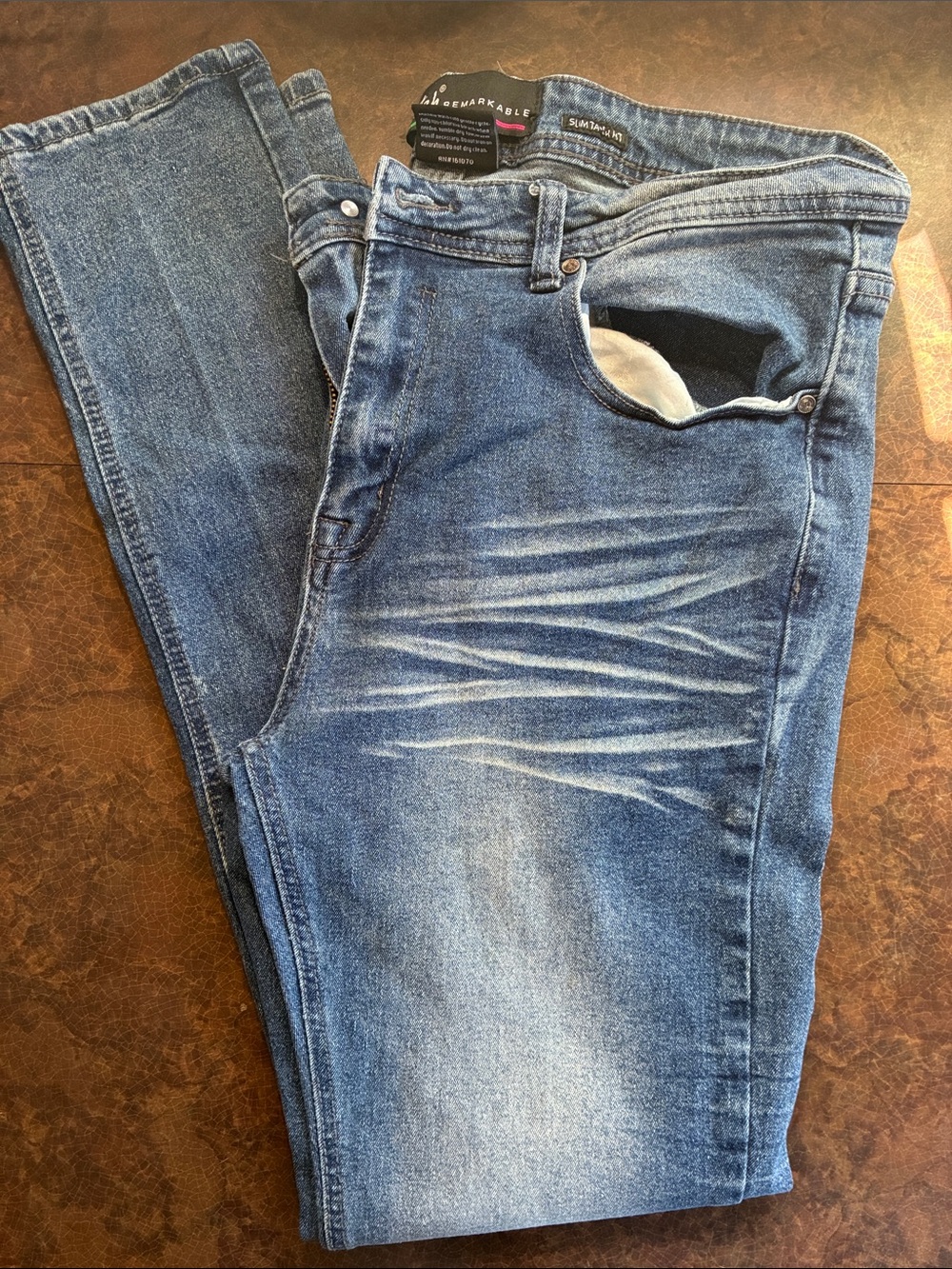 Men’s Slim Straight Faded Blue Jeans